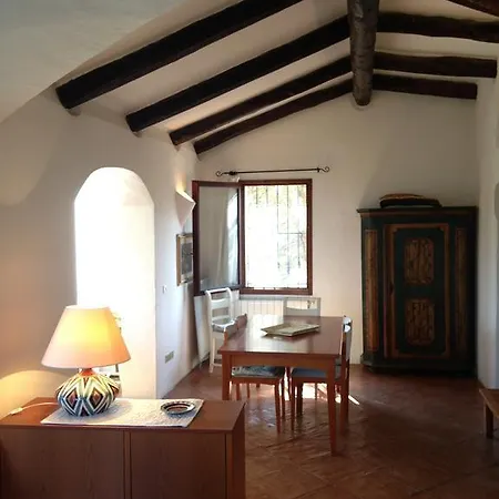 Villa Tizzi